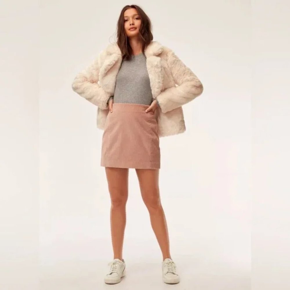 New Aritzia Sunday Best “Lyra” Corduroy Miniskirt - Dusty Pink Size 00